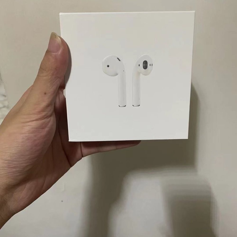 Apple AirPods 2nd generation